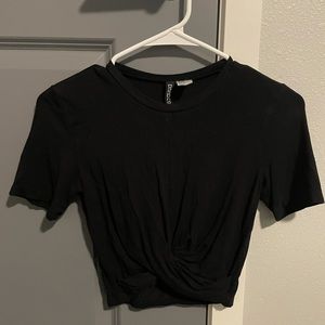 2 H&M Tops